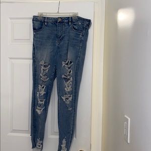 American eagle ripped jeans